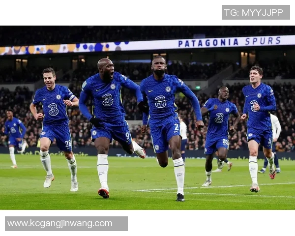 大嘴足球明星苏的传奇人生与球场风采全解析