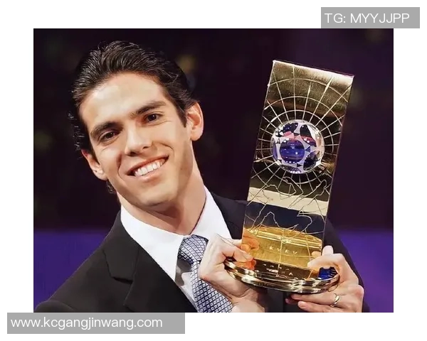 15号球衣背后的传奇足球明星是谁他的故事与成就揭秘 15号球衣背后的传奇足球明星是谁他的故事与成就揭秘